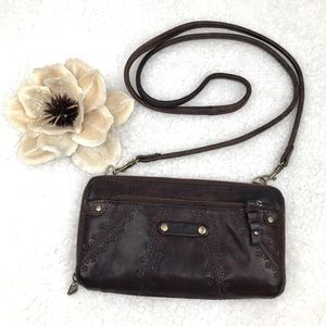 Fossil Tooled Brown Leather Crossbody Clutch Wallet